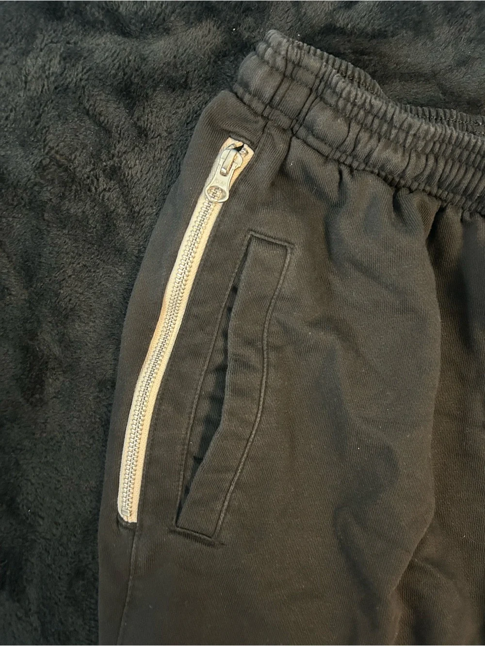 Nike Standard Issue Dri-FIT Fleece Basketball Shorts Black DQ5712-010 Men Small